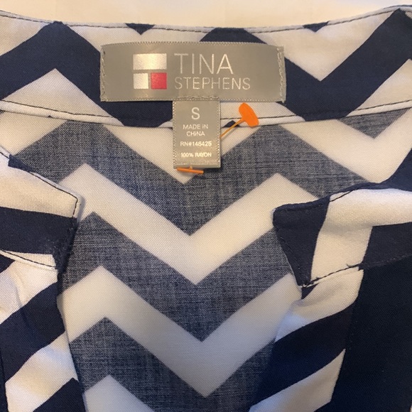 Tina Stephens tunic - Picture 2 of 2